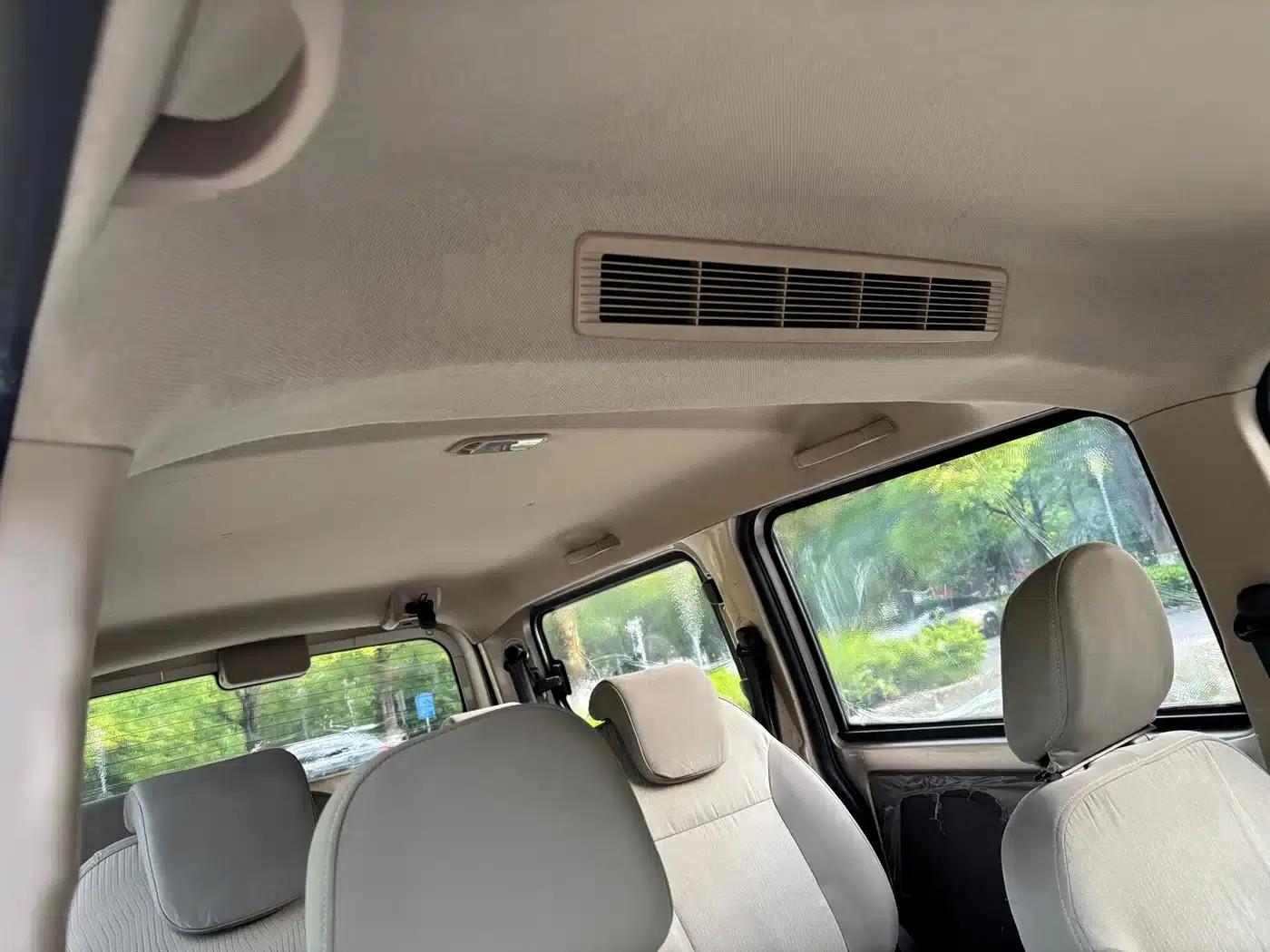 Wuling Rongguang V 2016 1.5L Standard Edition — миниатюра 13