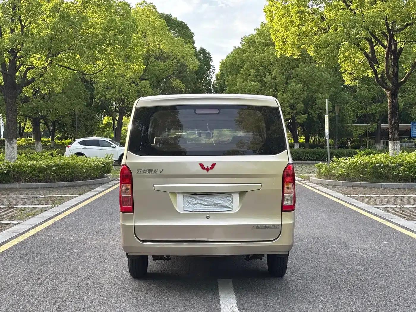 Wuling Rongguang V 2016 1.5L Standard Edition — миниатюра 4