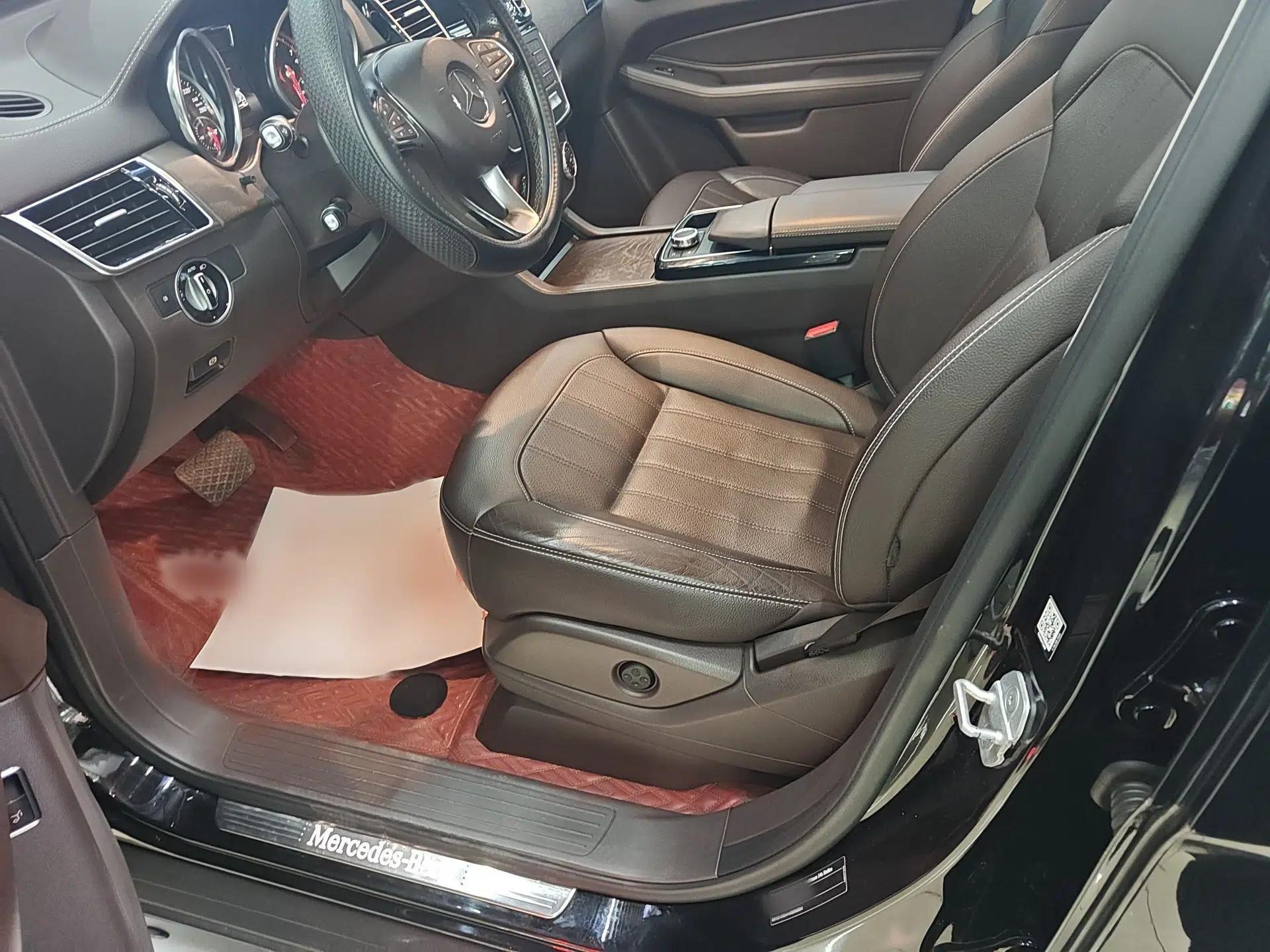 Mercedes-Benz GLE 2017 GLE 320 4MATIC Dynamic Model — миниатюра 17