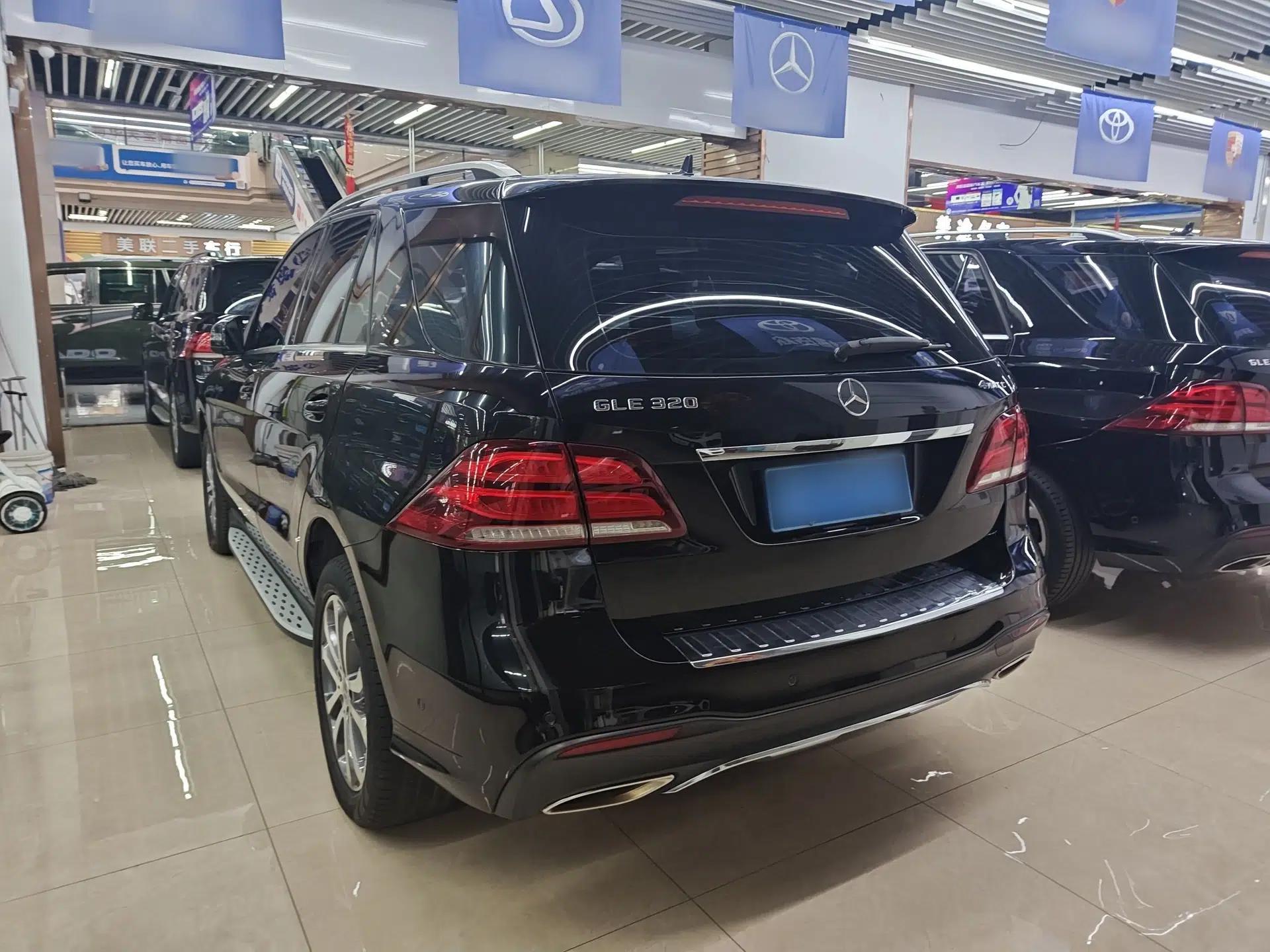 Mercedes-Benz GLE 2017 GLE 320 4MATIC Dynamic Model — миниатюра 6