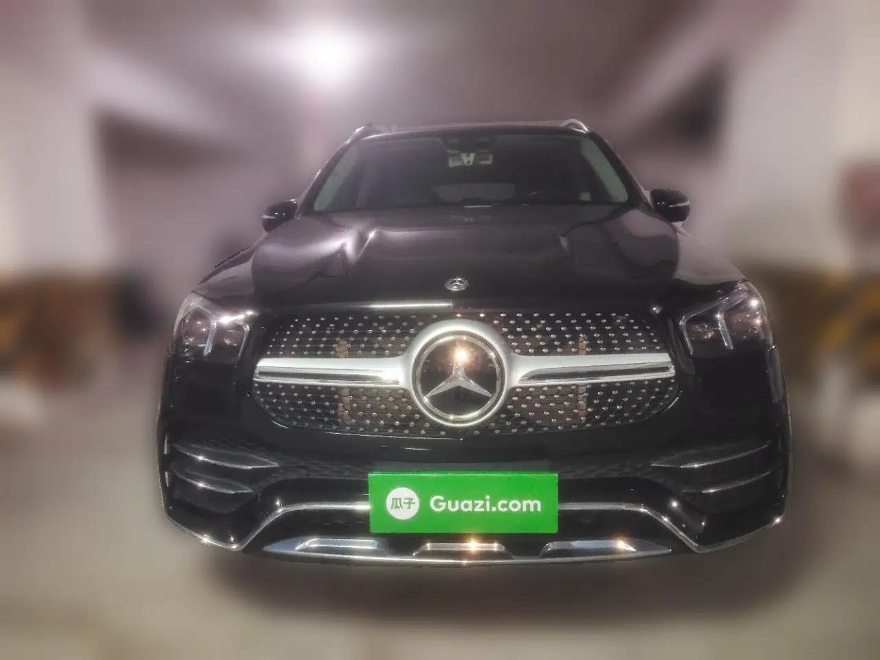 Mercedes-Benz GLE 2020 GLE 450 4MATIC Stylish Model — миниатюра 2