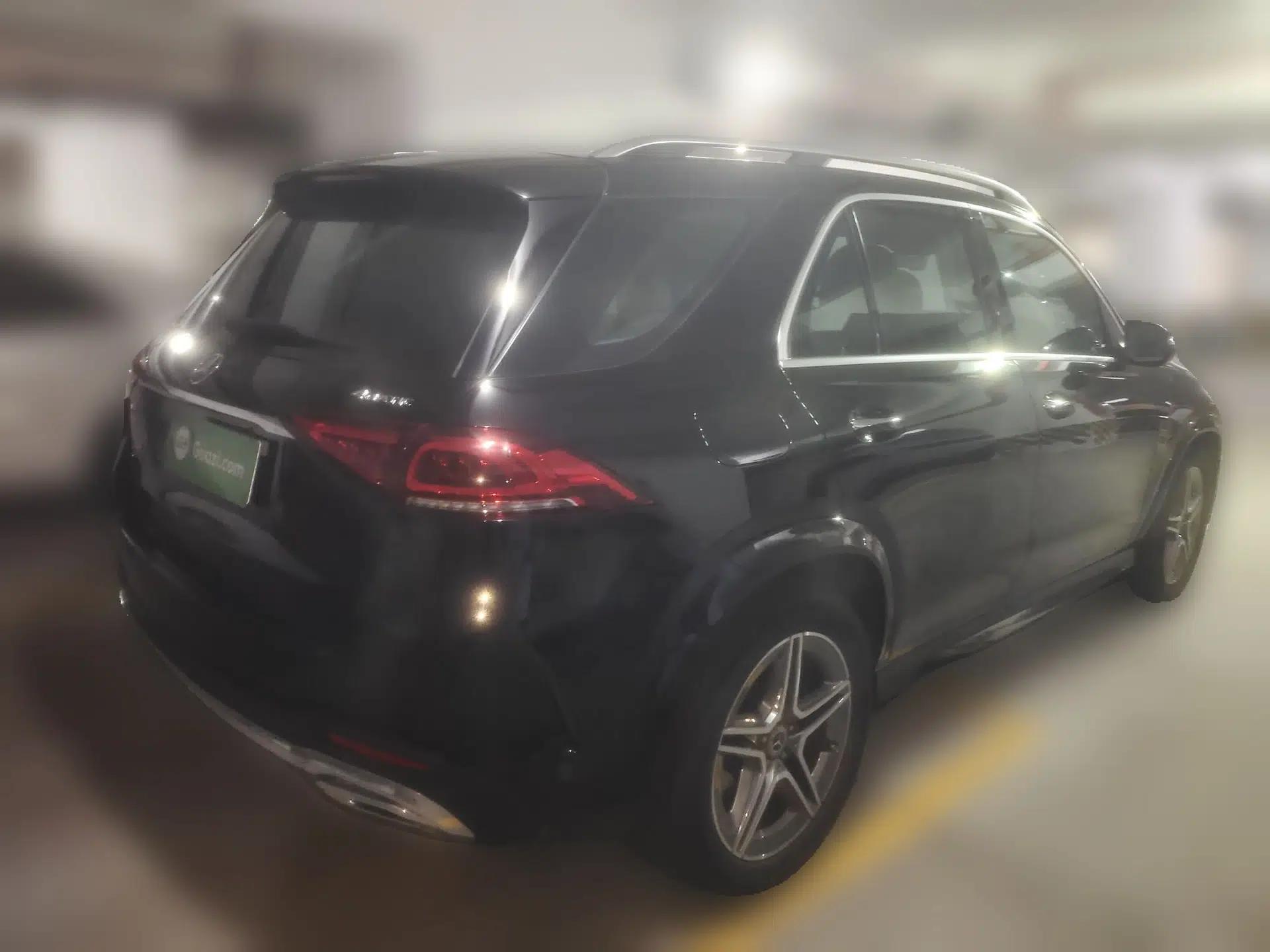 Mercedes-Benz GLE 2020 GLE 450 4MATIC Stylish Model — миниатюра 6
