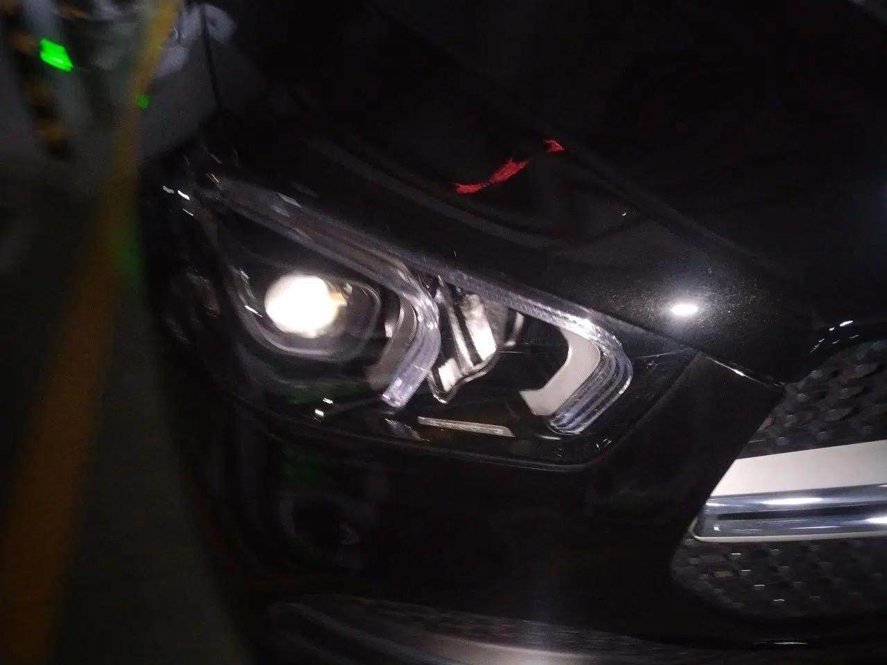 Mercedes-Benz GLE 2021 GLE 350 4MATIC Luxury Model — миниатюра 7
