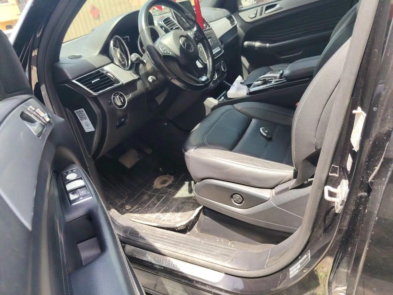 Mercedes-Benz GLE 2015 GLE 400 4MATIC — миниатюра 17