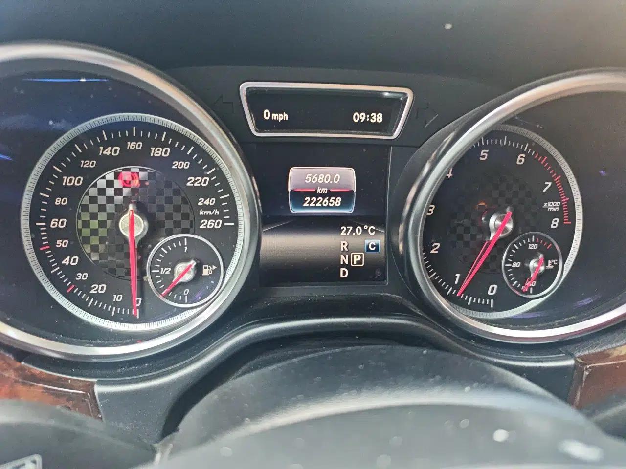 Mercedes-Benz GLE-Class  — миниатюра 13