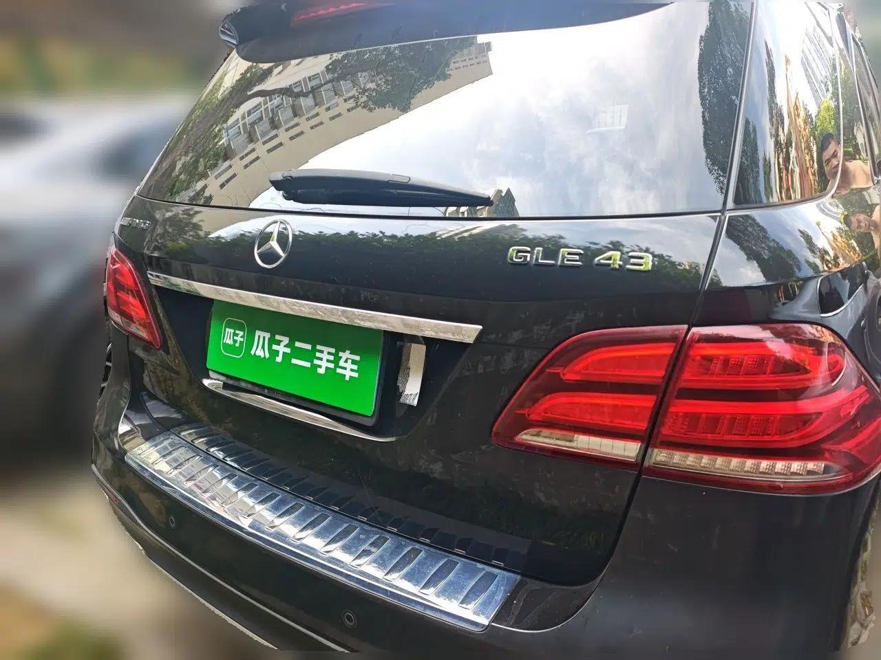 Mercedes-Benz GLE-Class  — миниатюра 5