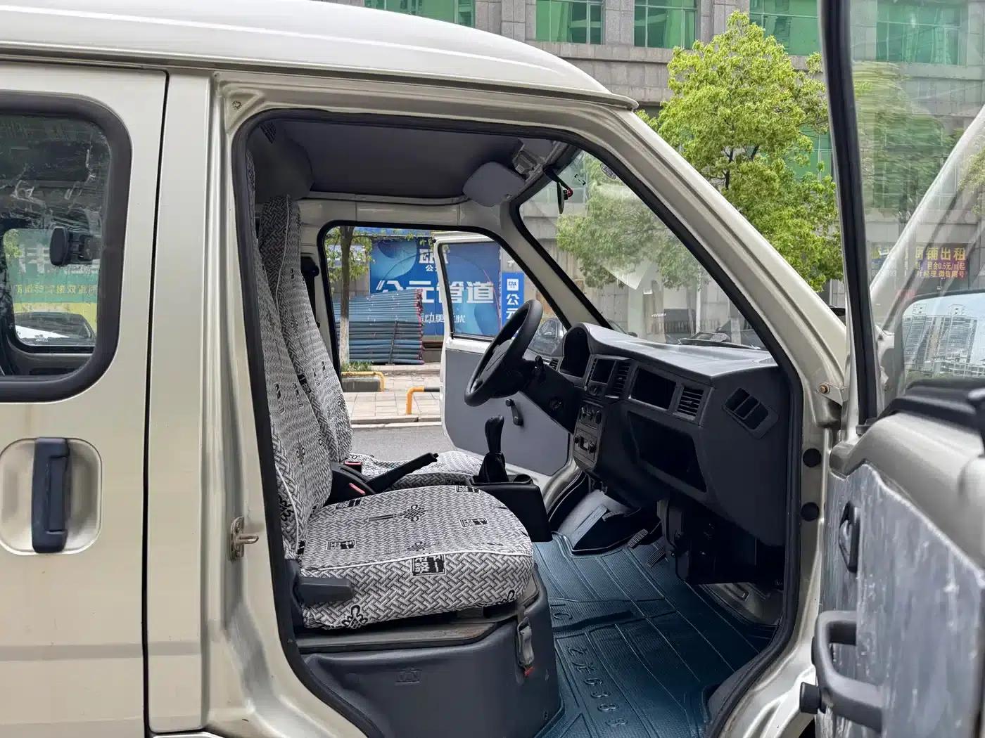 Wuling Sunshine 2014 1.2L Extended Version LD6 — миниатюра 13