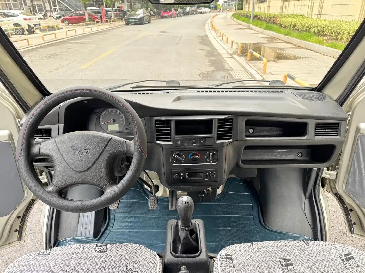 Wuling Sunshine 2014 1.2L Extended Version LD6 — миниатюра 10