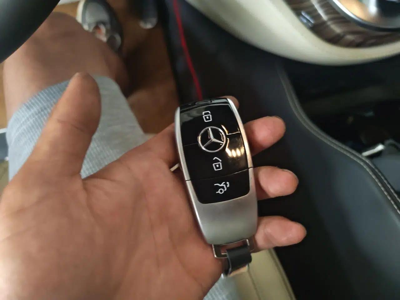 Mercedes-Benz V-Class 2018 V 260 L Prestige Extended Version China V — миниатюра 9