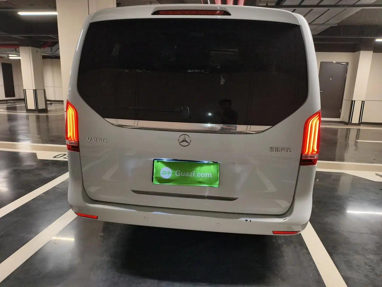 Mercedes-Benz V-Class 2018 V 260 Prestige Edition China VI — миниатюра 5