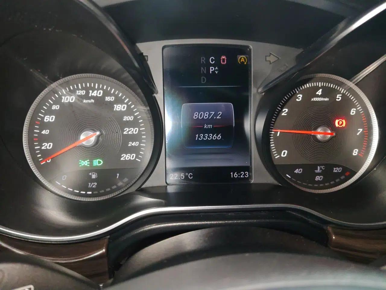Mercedes-Benz V-Class 2018 V 260 Avantgarde Edition China VI — миниатюра 13