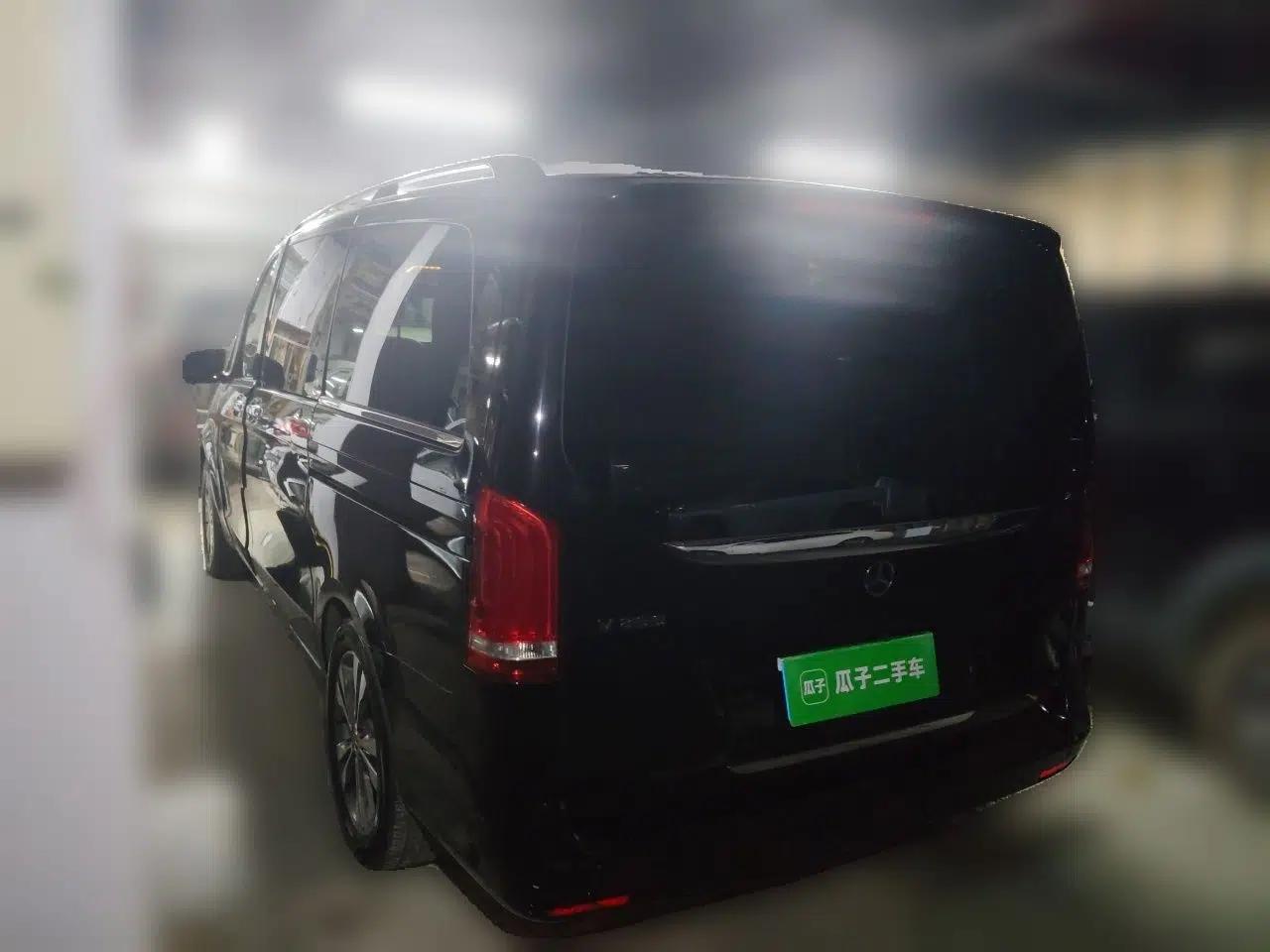Mercedes-Benz V-Class 2018 V 260 Avantgarde Edition China VI — миниатюра 4