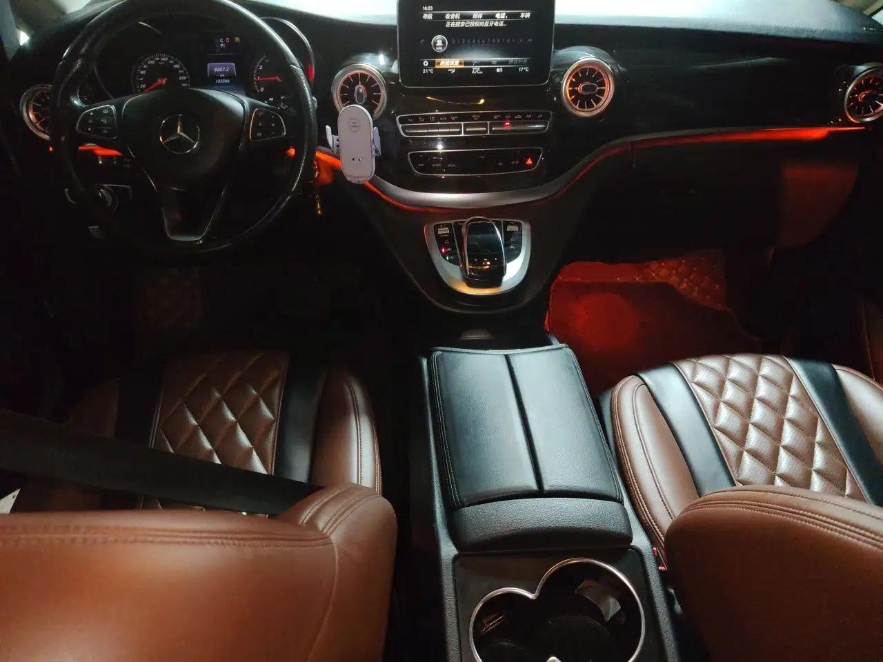 Mercedes-Benz V-Class 2018 V 260 Avantgarde Edition China VI — миниатюра 10