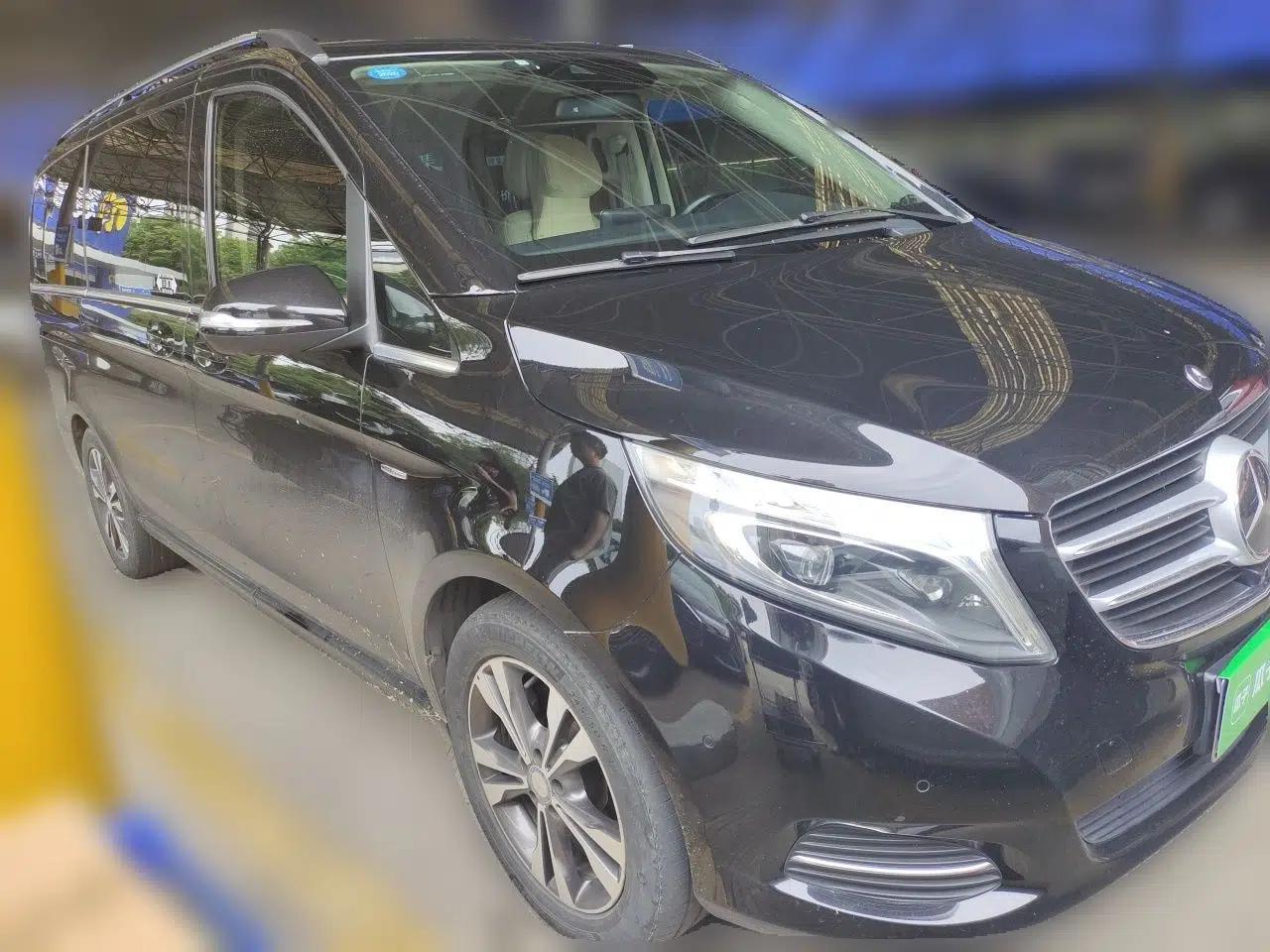 Mercedes-Benz V-Class 2016 V 260 Prestige Edition — миниатюра 3