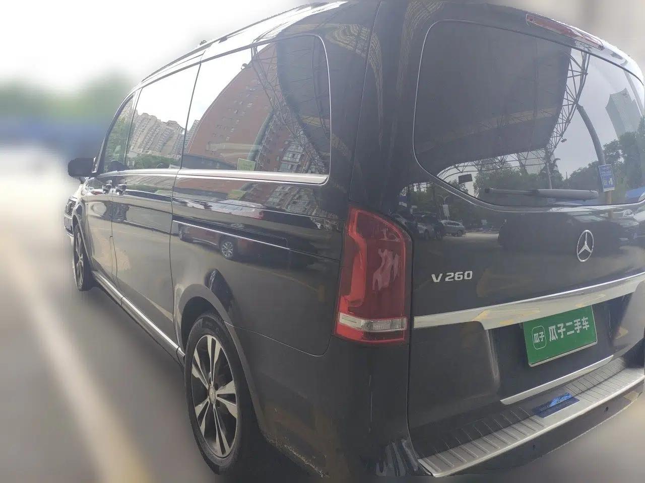 Mercedes-Benz V-Class 2016 V 260 Prestige Edition — миниатюра 4