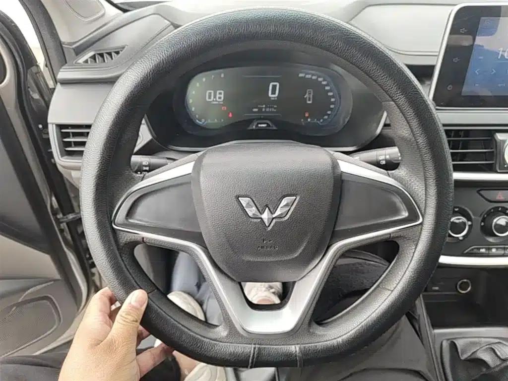 Wuling Hongguang S3 2018 1.5T Manual Comfort Model (National V Emission Standard) — миниатюра 11