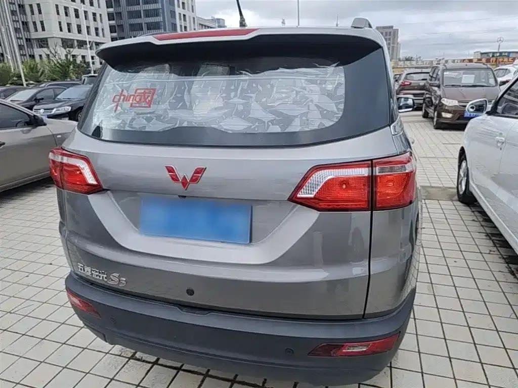 Wuling Hongguang S3 2018 1.5T Manual Comfort Model (National V Emission Standard) — миниатюра 6
