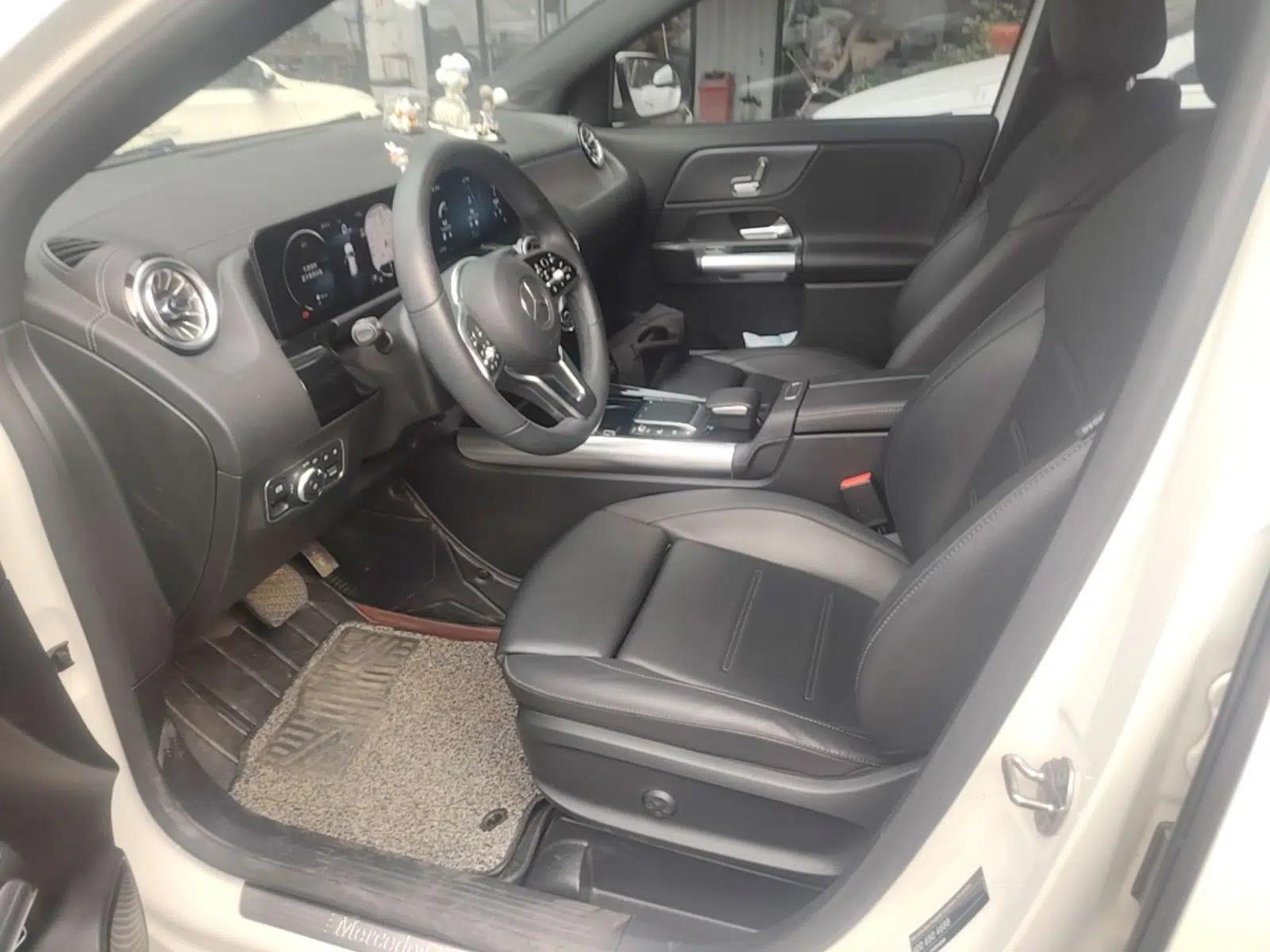 Mercedes-Benz GLA 2020 GLA 180 — миниатюра 17
