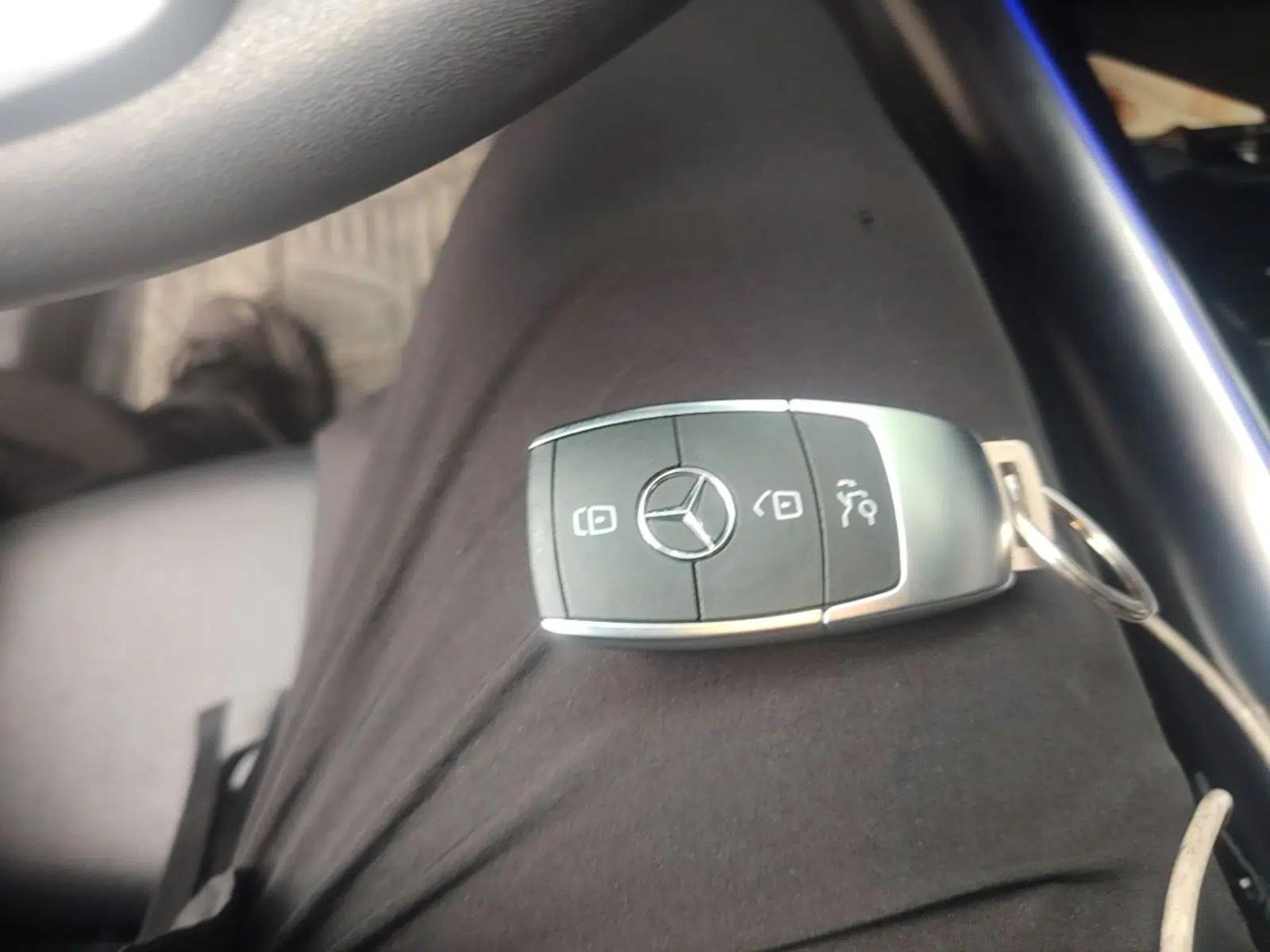 Mercedes-Benz GLA 2020 GLA 180 — миниатюра 22