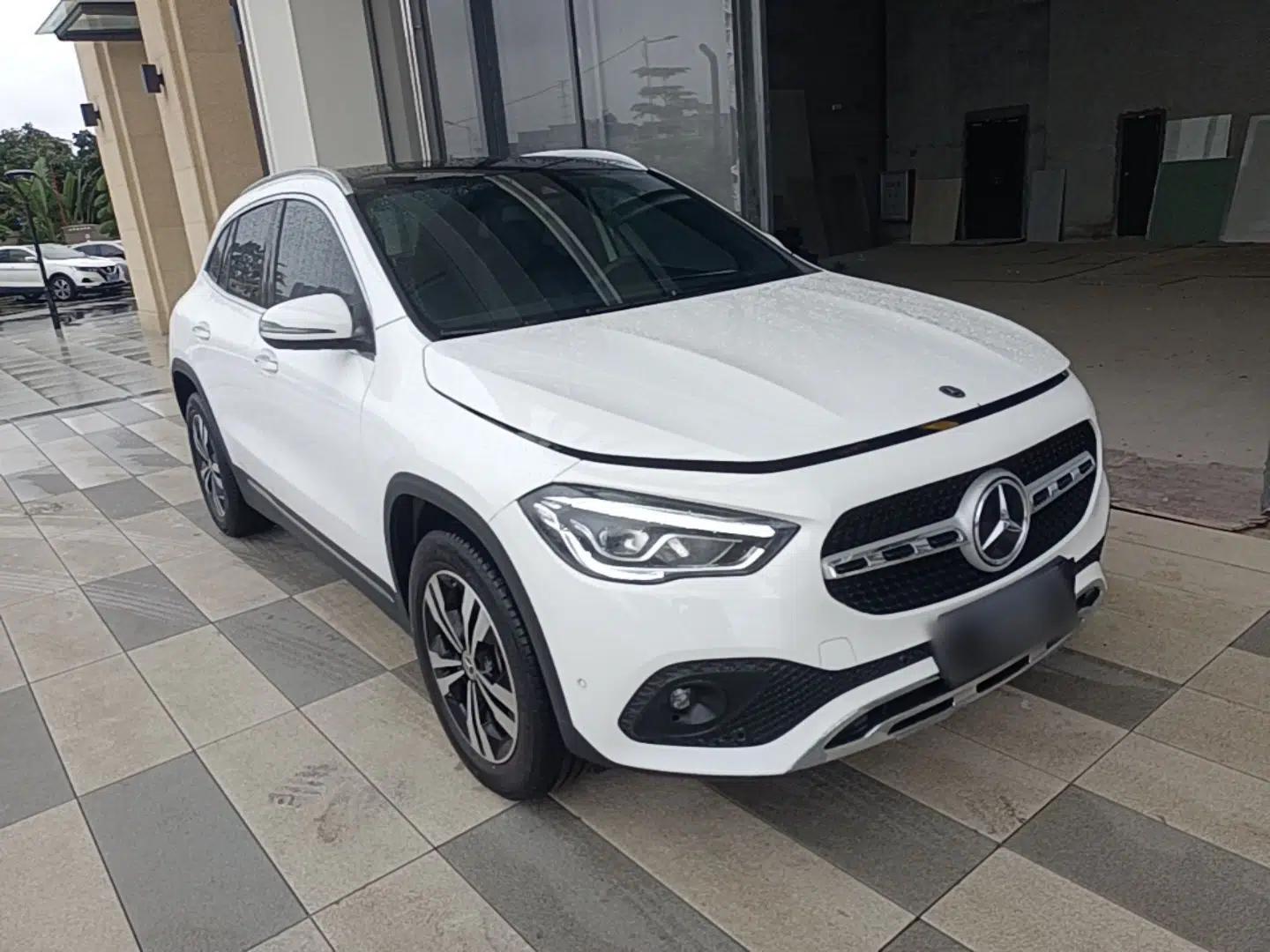 Mercedes-Benz GLA 2023 GLA 220 — миниатюра 3