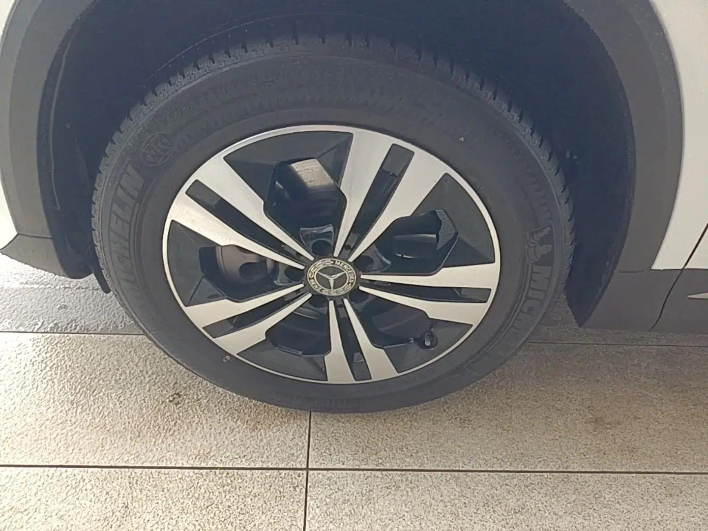 Mercedes-Benz GLA 2023 GLA 220 — миниатюра 8