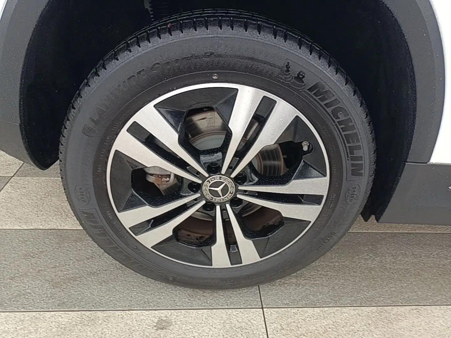 Mercedes-Benz GLA 2023 GLA 220 — миниатюра 10