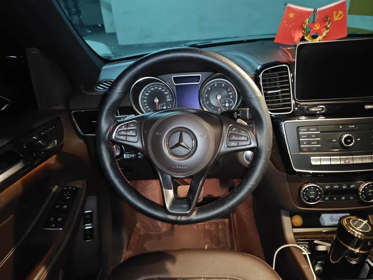 Mercedes-Benz GLS 2018 Refreshed GLS 400 4MATIC Dynamic Edition — миниатюра 11
