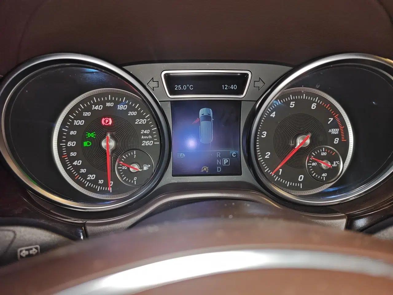 Mercedes-Benz GLS 2018 Refreshed GLS 400 4MATIC Dynamic Edition — миниатюра 12