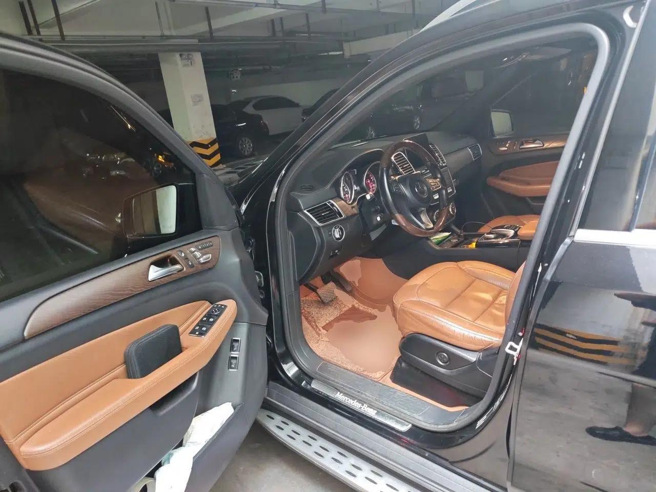 Mercedes-Benz GLS 2016 GLS 400 4MATIC Luxury Model — миниатюра 17