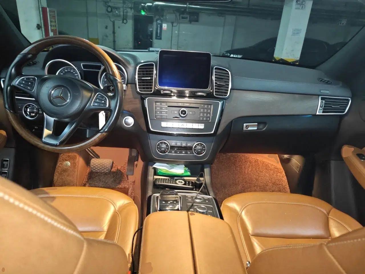 Mercedes-Benz GLS 2016 GLS 400 4MATIC Luxury Model — миниатюра 10