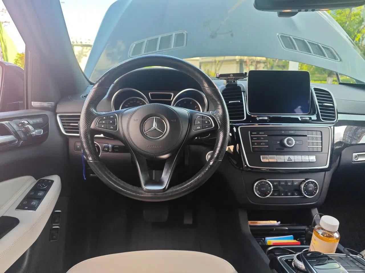 Mercedes-Benz GLS  — миниатюра 11