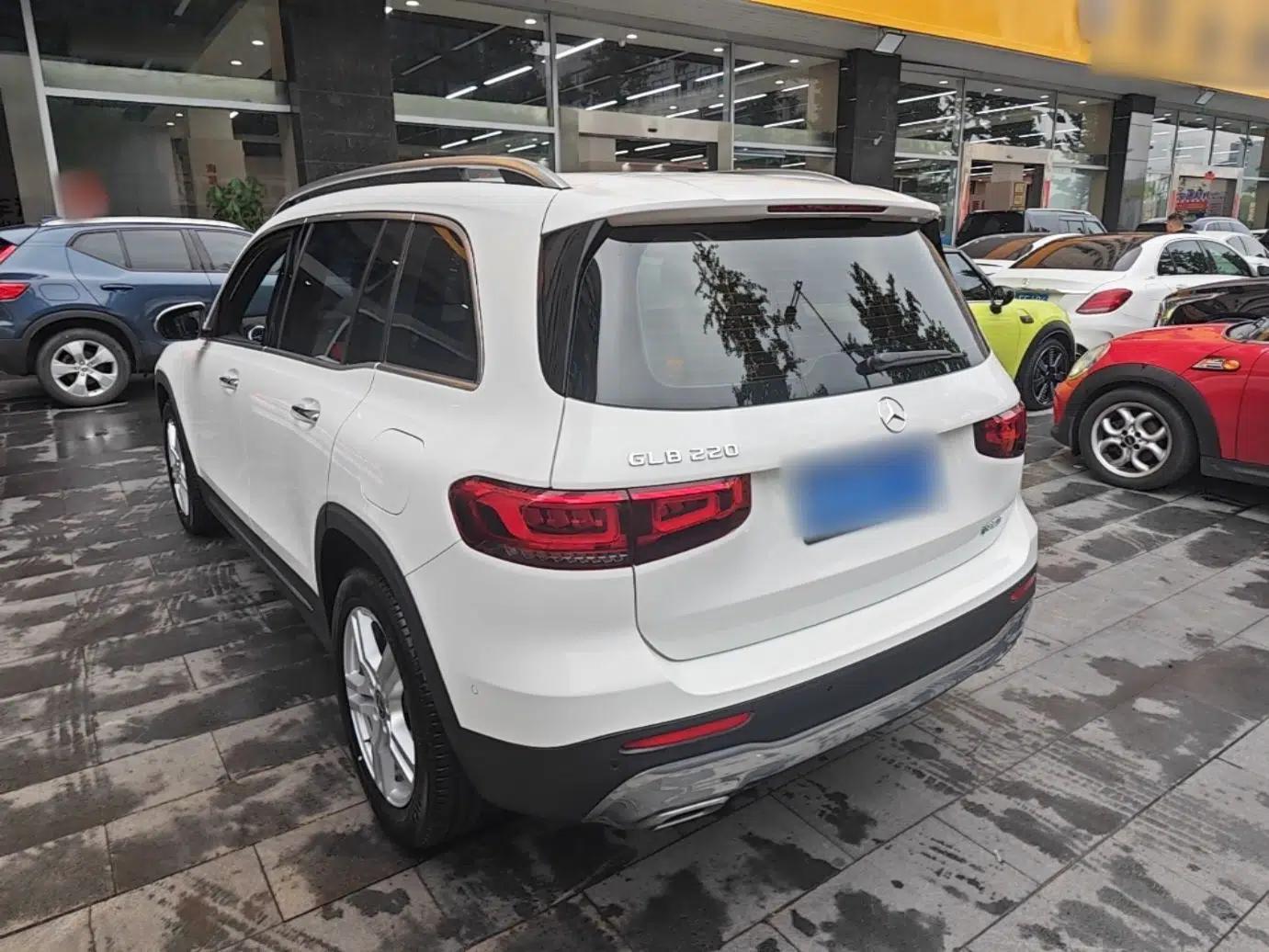 Mercedes-Benz GLB 2022 GLB 220 Dynamic Edition — миниатюра 4