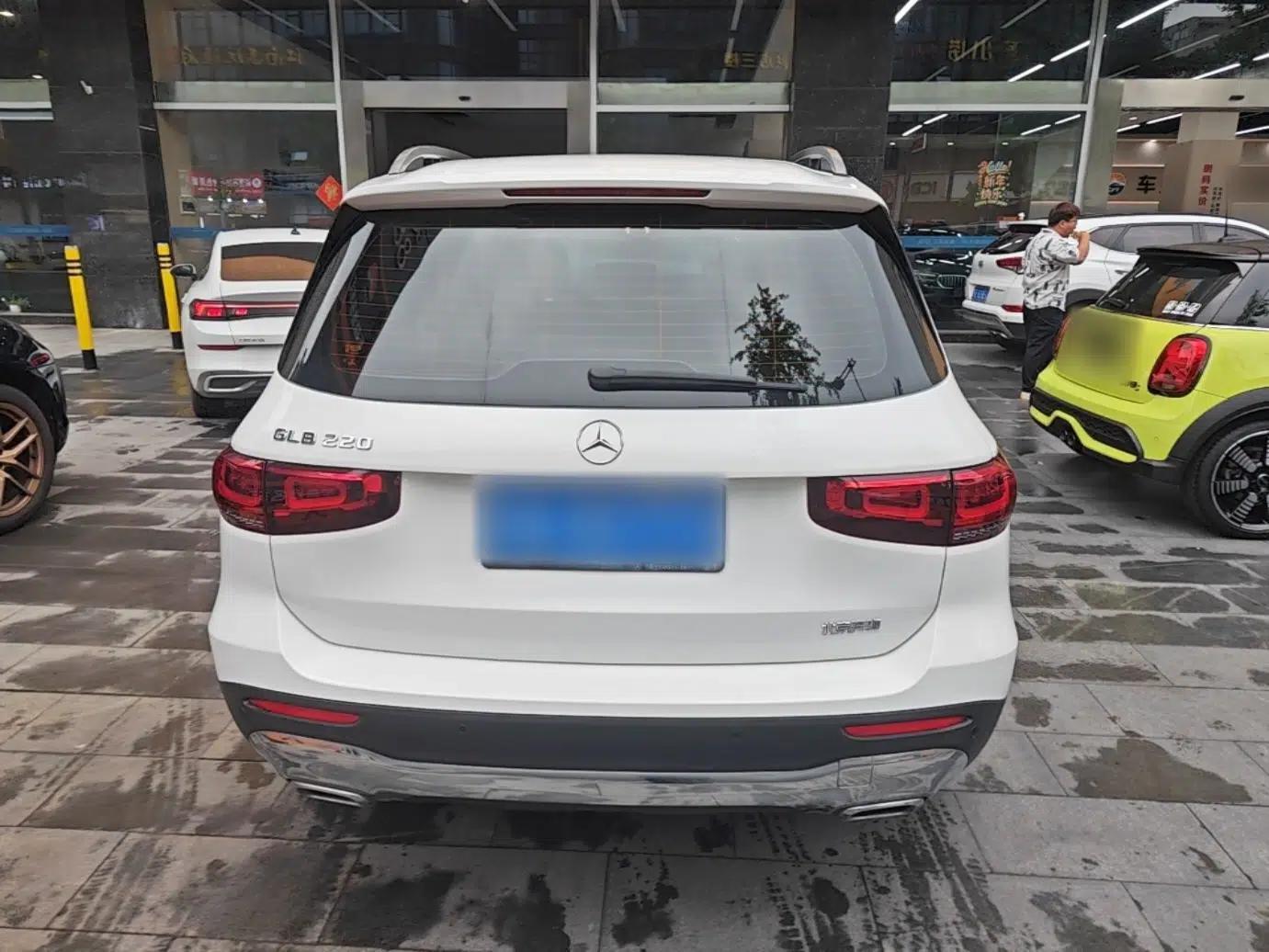 Mercedes-Benz GLB 2022 GLB 220 Dynamic Edition — миниатюра 5