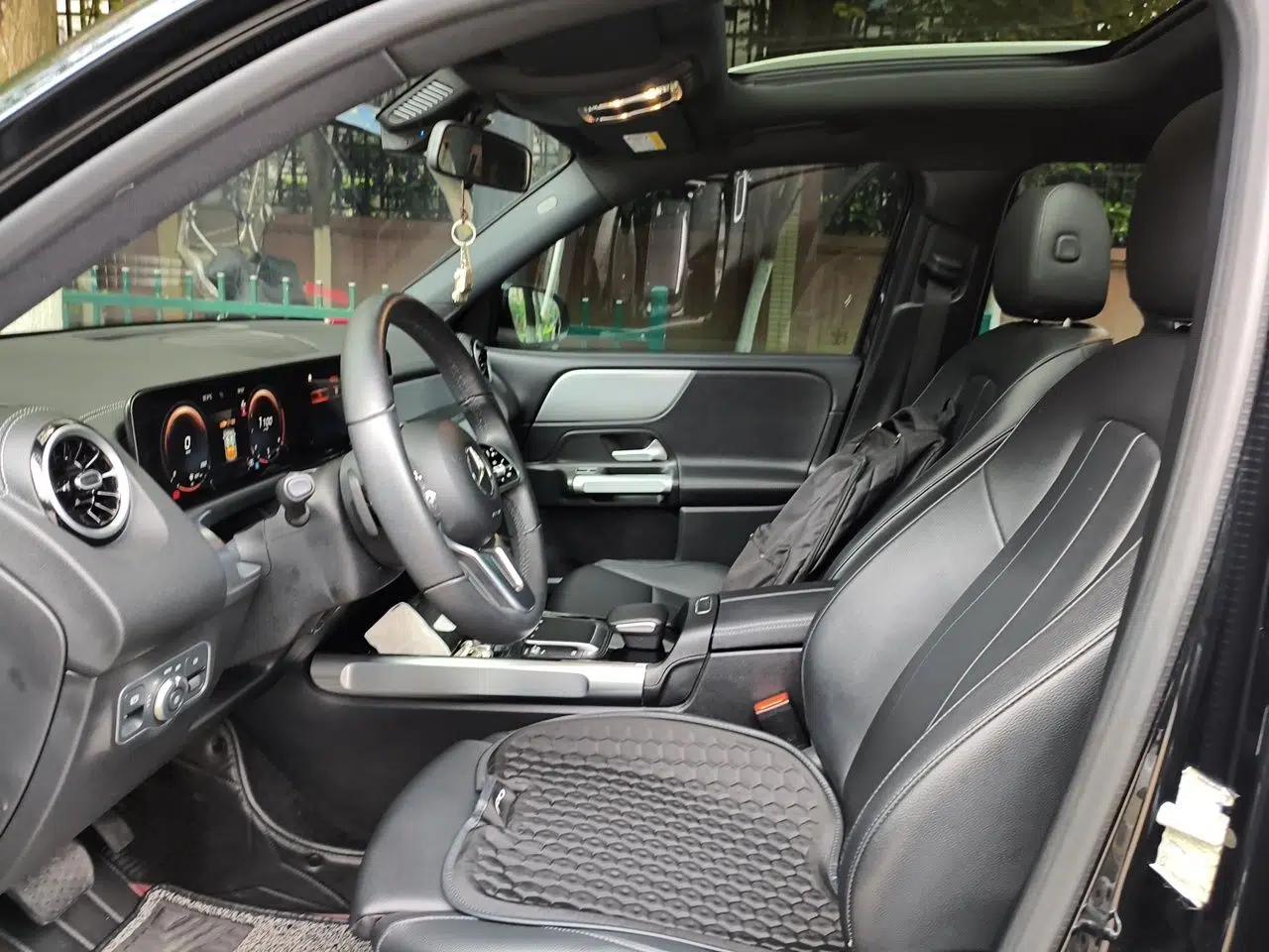 Mercedes-Benz GLB 2023 GLB 200 Dynamic Edition — миниатюра 16