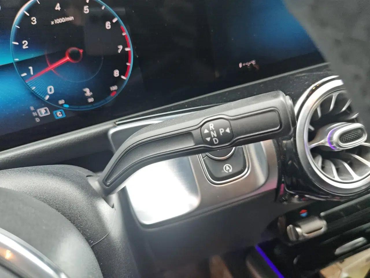 Mercedes-Benz GLB 2020 Updated GLB 200 Dynamic Edition — миниатюра 15