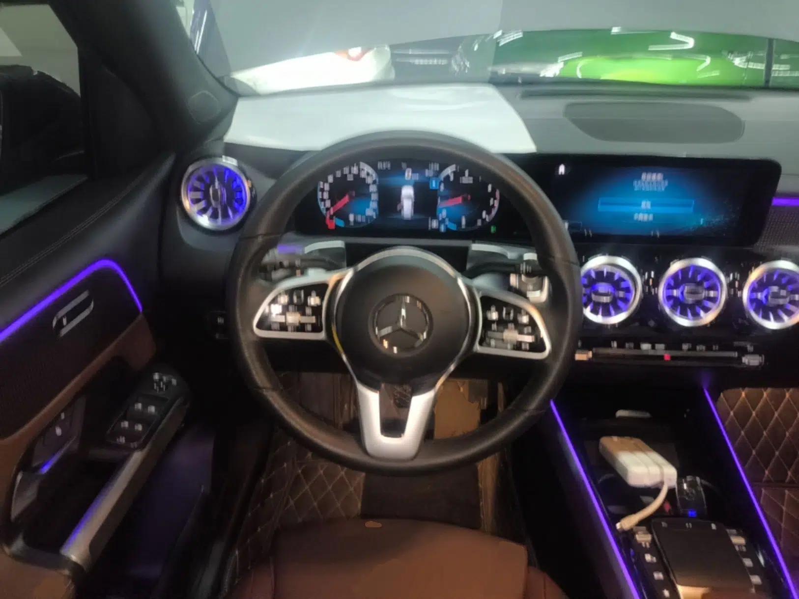 Mercedes-Benz GLB 2022 GLB 220 Fashion Model — миниатюра 13