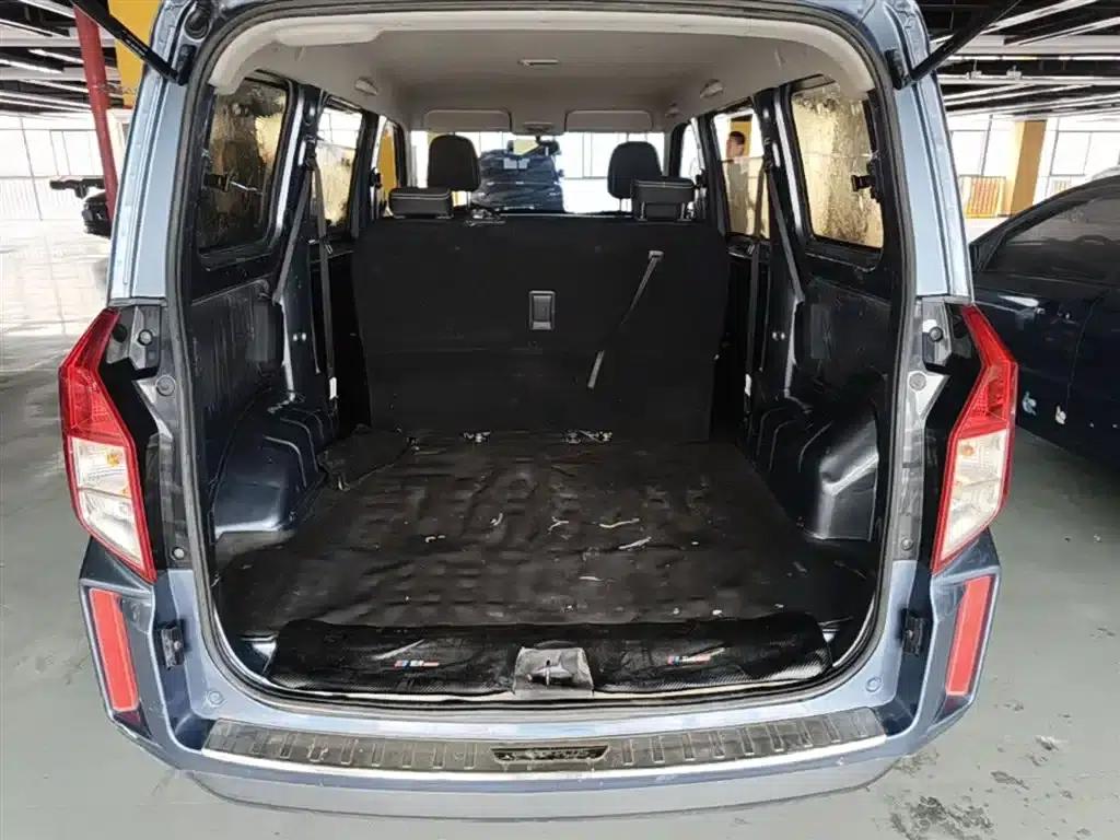 Wuling Hongguang PLUS 2020 1.5L Manual Standard 5-Seater — миниатюра 19