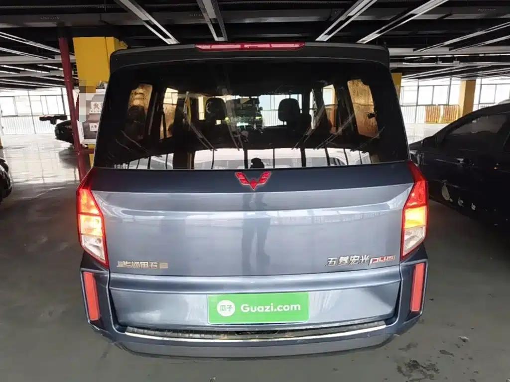 Wuling Hongguang PLUS 2020 1.5L Manual Standard 5-Seater — миниатюра 6