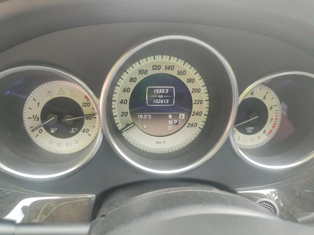 Mercedes-Benz CLS 2012 CLS 300 CGI — миниатюра 13