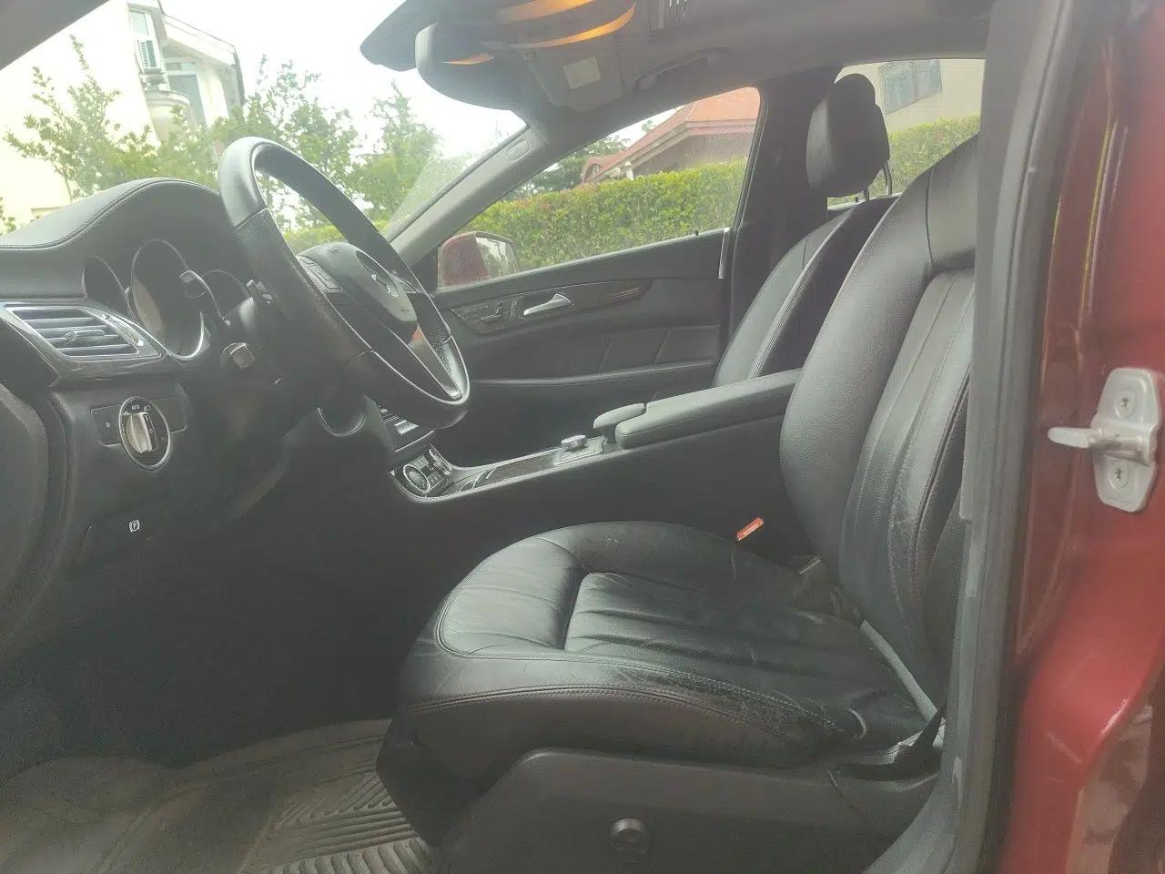 Mercedes-Benz CLS 2012 CLS 300 CGI — миниатюра 16