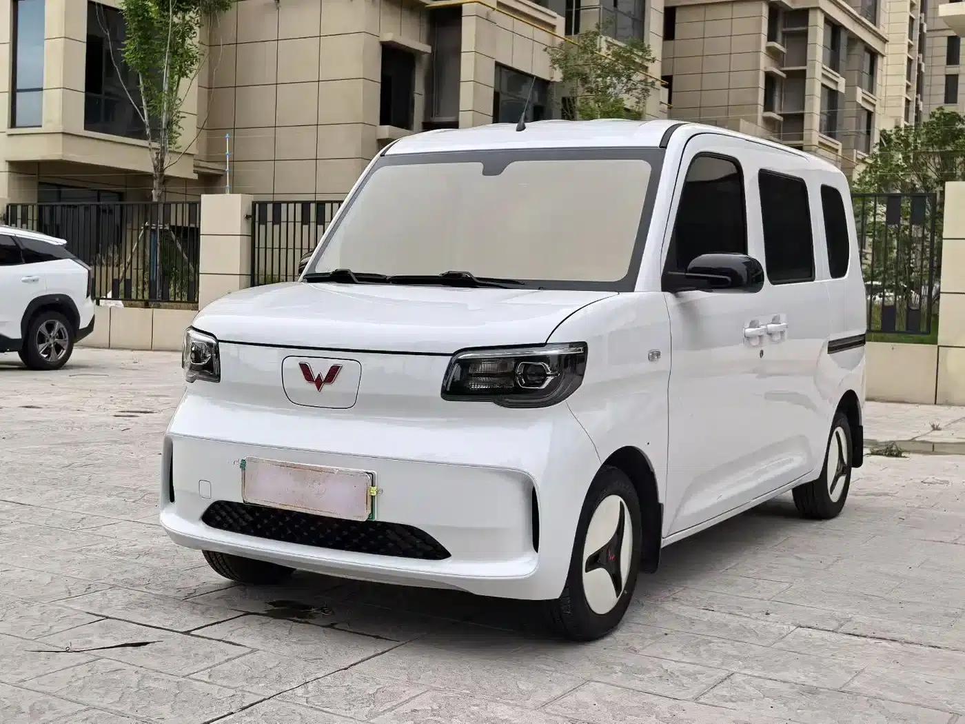 Wuling Sunshine New Energy 2025 Model 201km Standard Edition — миниатюра 1