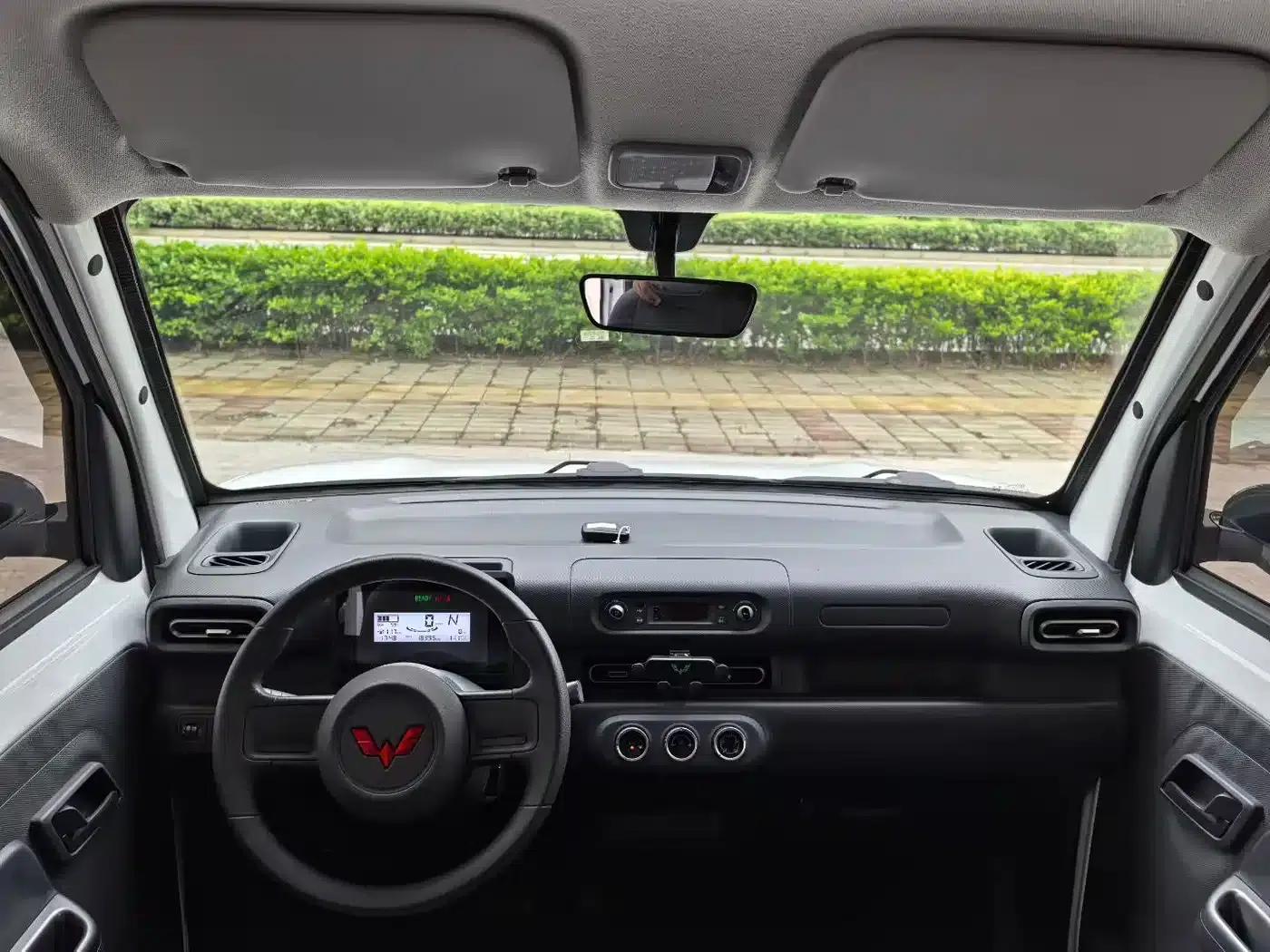 Wuling Sunshine New Energy 2025 Model 201km Standard Edition — миниатюра 6