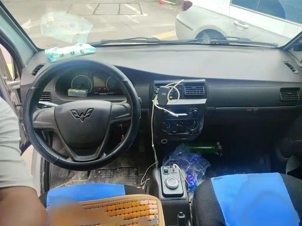 Wuling EV50 2021 model van logistics vehicle with Huishitong Ningde 41.86kWh Liuji electronic control system. — миниатюра 13