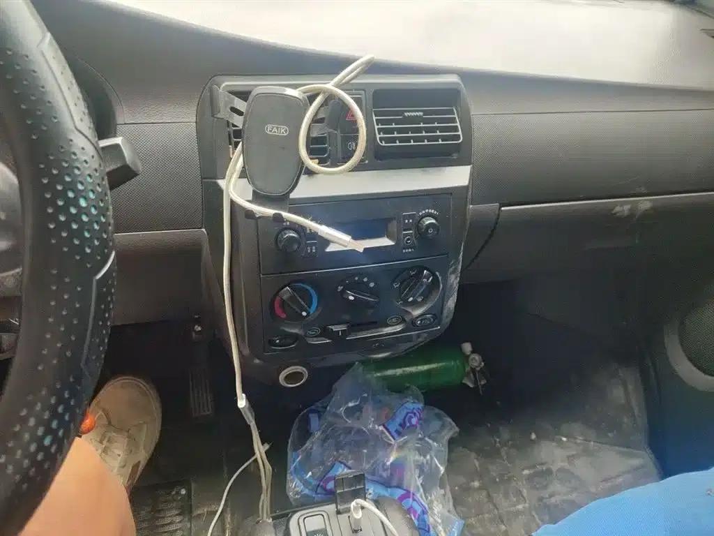 Wuling EV50 2021 model van logistics vehicle with Huishitong Ningde 41.86kWh Liuji electronic control system. — миниатюра 6