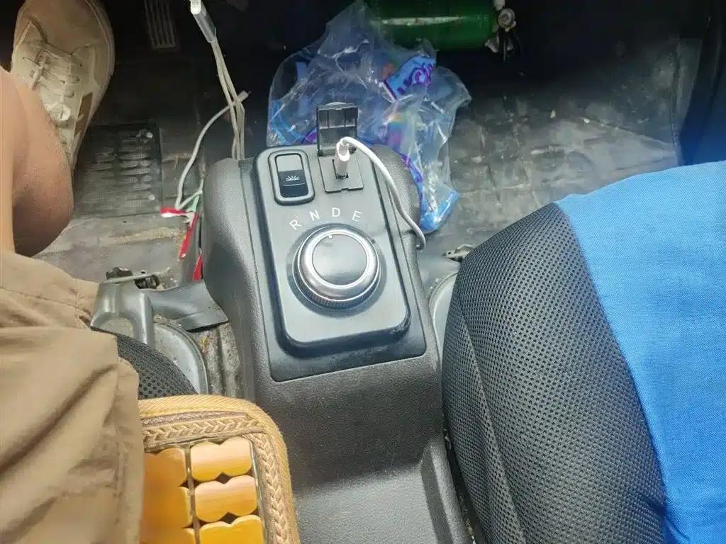 Wuling EV50 2021 model van logistics vehicle with Huishitong Ningde 41.86kWh Liuji electronic control system. — миниатюра 7