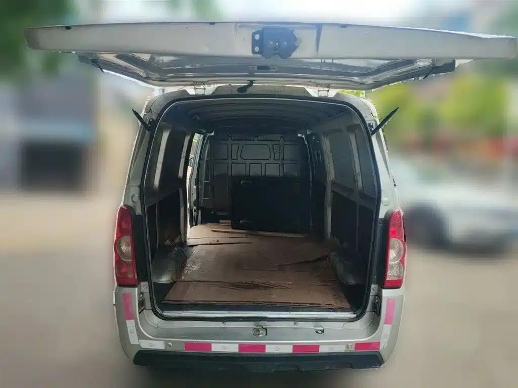 Wuling EV50 2021 model van logistics vehicle with Huishitong Ningde 41.86kWh Liuji electronic control system. — миниатюра 10