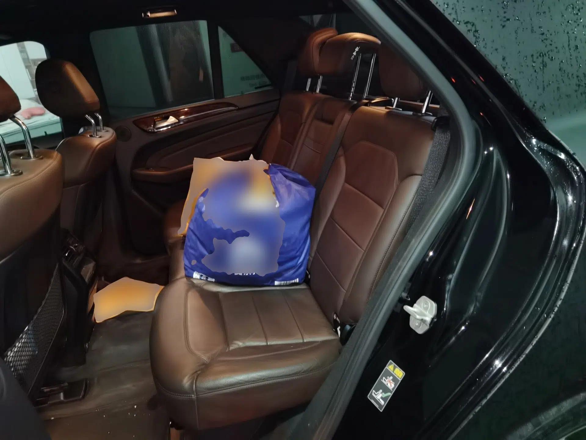 Mercedes-Benz M-Class 2014 ML 400 4MATIC Luxury Model — миниатюра 18