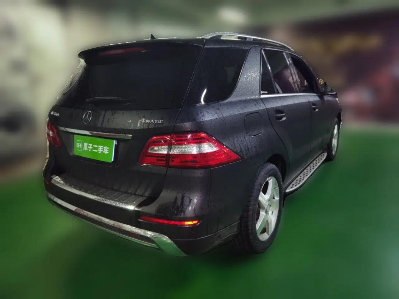Mercedes-Benz M-Class 2014 ML 400 4MATIC Luxury Model — миниатюра 6