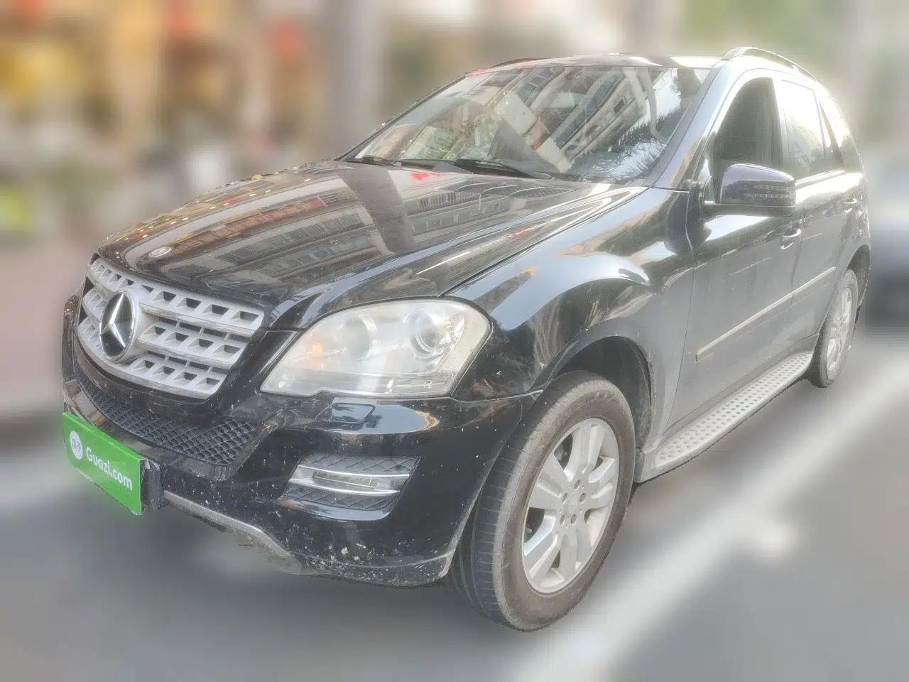Mercedes-Benz M-Class 2010 ML 300 4MATIC — миниатюра 1