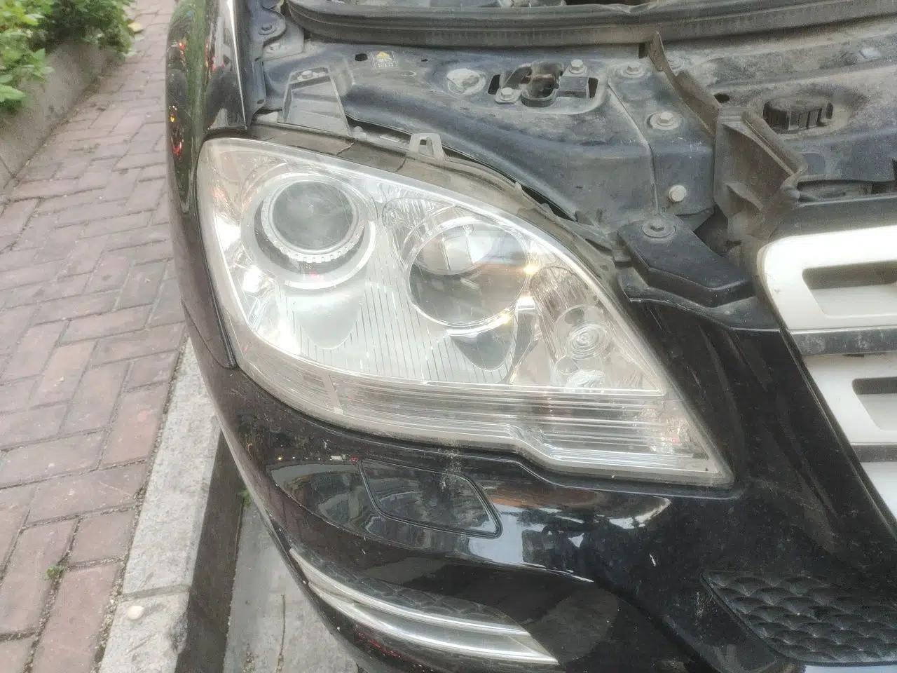 Mercedes-Benz M-Class 2010 ML 300 4MATIC — миниатюра 7